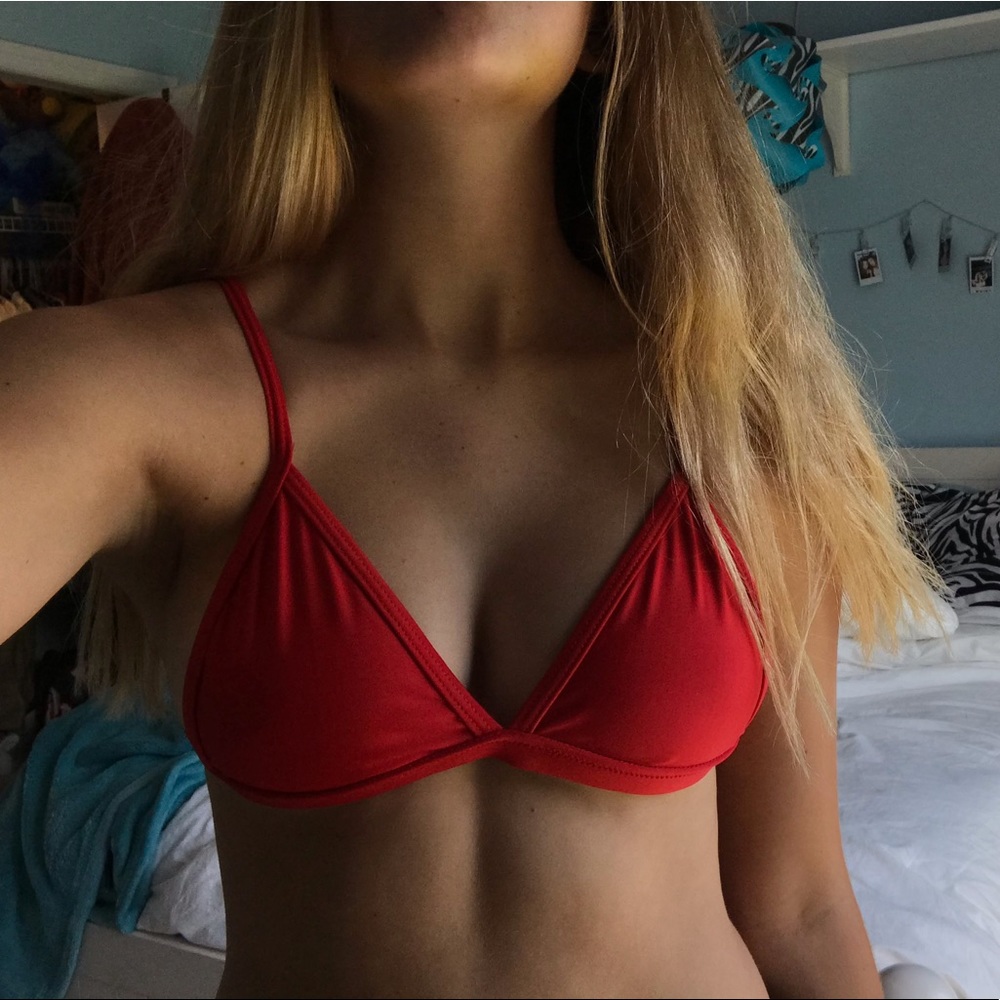 red bikini top